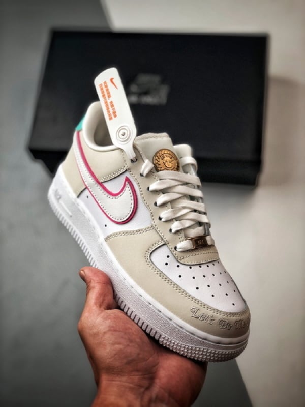 Air Force 1 '07 Low Branco, Cinza, Rosa e Verde