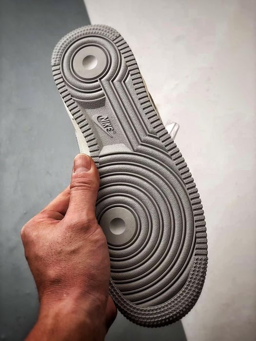 Air Force 1 Low Cinza Menta com Estrelas - Vista 4