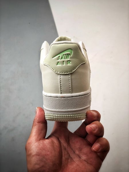 Air Force 1 '07 Low Off-White Metal Pequeno Gancho - Vista 3