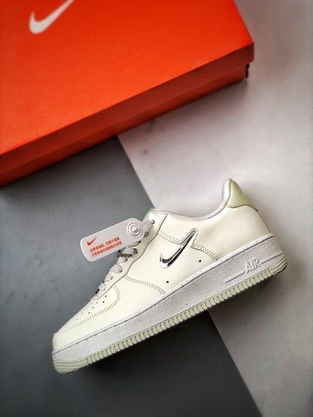 Air Force 1 '07 Low Off-White Metal Pequeno Gancho - Vista 8