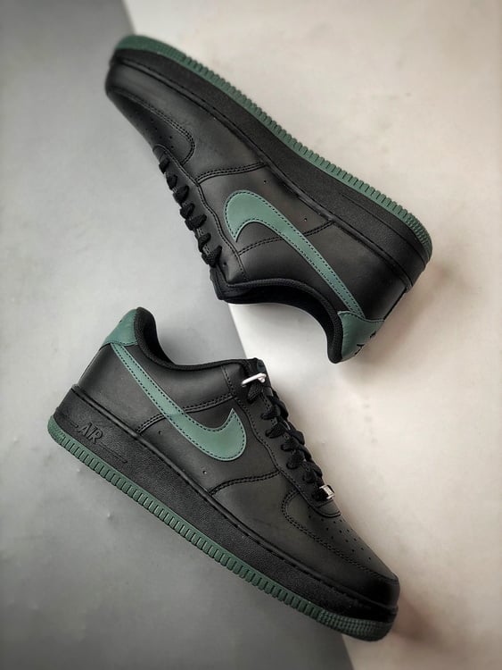 Nike Air Force 1 Low Preto e Verde Escuro - Vista 6