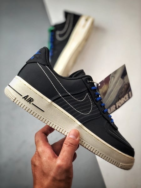 Air Force 1 '07 Low Tecido Preto e Branco - Vista 7