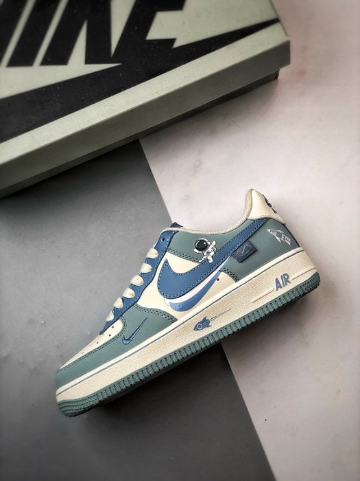 Air Force 1 '07 Low Astronaut Cinza Claro e Azul - Vista 8