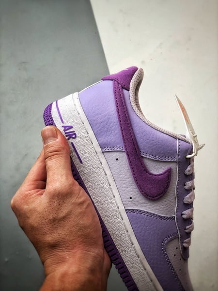 Air Force 1 '07 Low Azul, Branco e Roxo - Vista 2