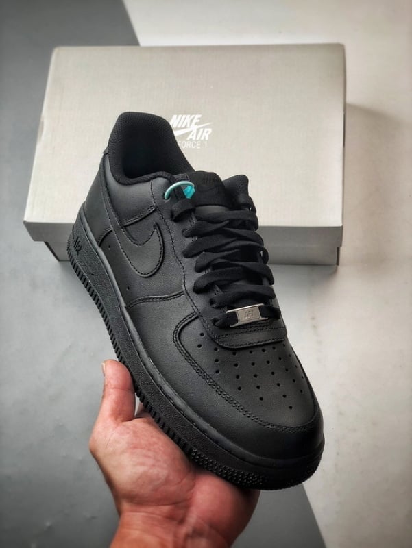 Nike Air Force 1 '07 Low Black Warrior