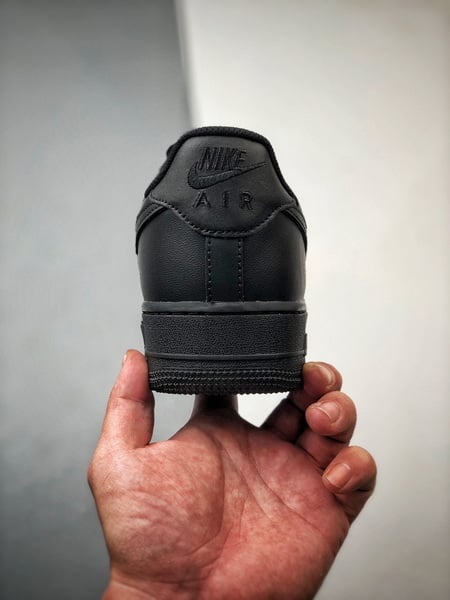 Air Force 1 '07 Low Preto 'Black Warrior' - Vista 3