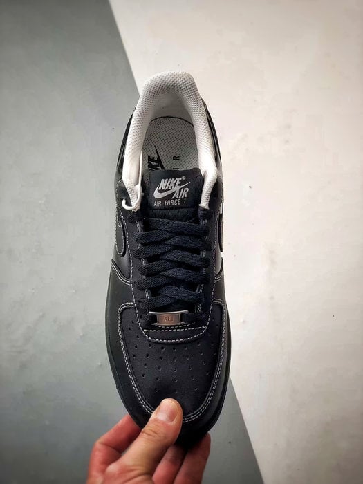 Air Force 1 '07 Low Couro Envernizado Preto - Vista 9