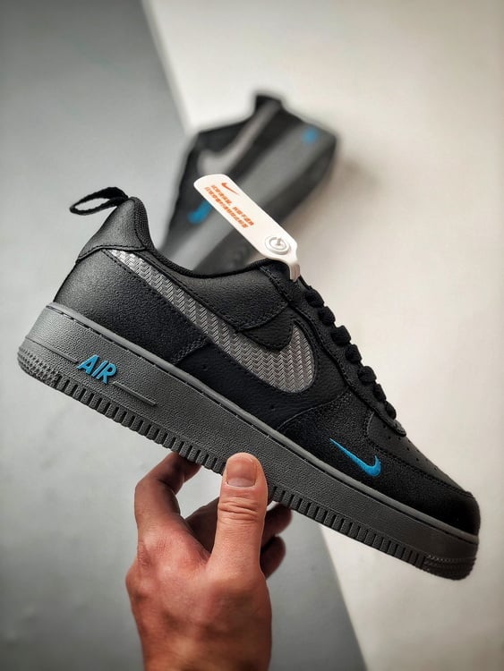 Nike Air Force 1 Low 07 Preto e Azul - Vista 7