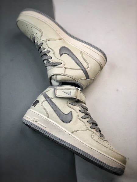 Air Force 1 07 Mid Branco e Cinzento - Vista 6