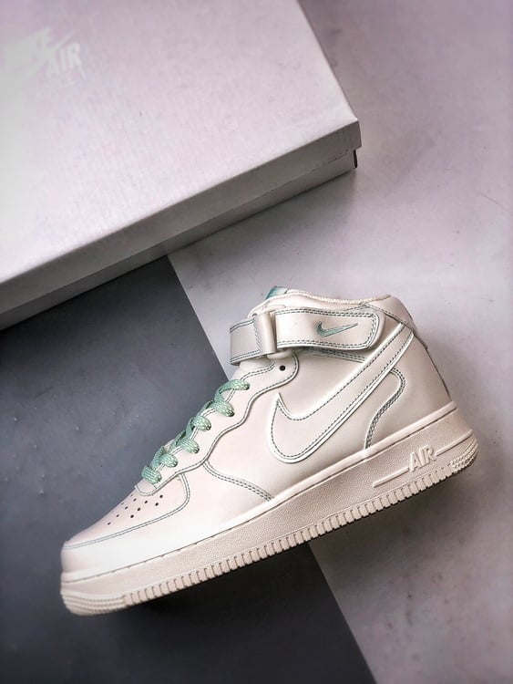 Air Force 1 07 Mid Coelho Verde 3M - Vista 8