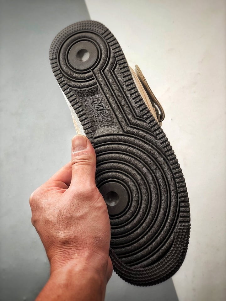 Air Force 1 07 Mid Caqui e Marrom Camurca - Vista 4