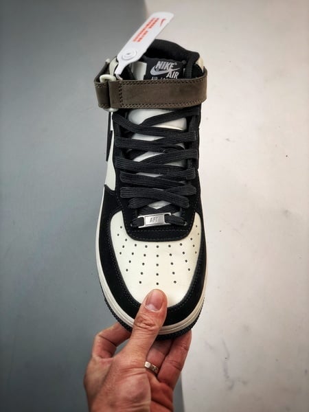 Air Force 1 07 Mid Mocha e Preto Patchwork - Vista 9