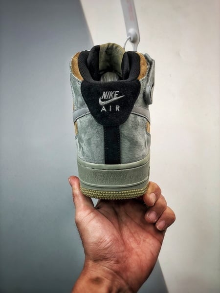 Air Force 1 07 Mid Marrom e Verde Camurca - Vista 6