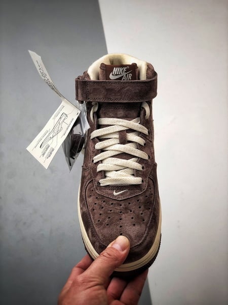 Air Force 1 07 Mid Marrom e Castanho Camurca - Vista 9