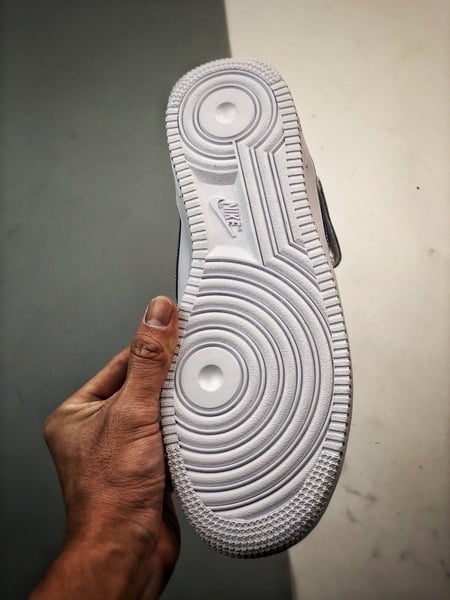 Air Force 1 07 Mid Cinzento e Azul Camurca - Vista 4