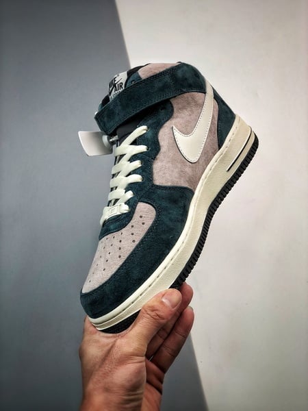 Air Force 1 07 Mid Cinzento e Verde Camurca - Vista 6