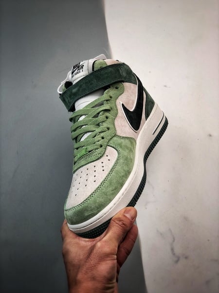 Air Force 1 07 Mid Cinzento Preto e Verde Camurca - Vista 5