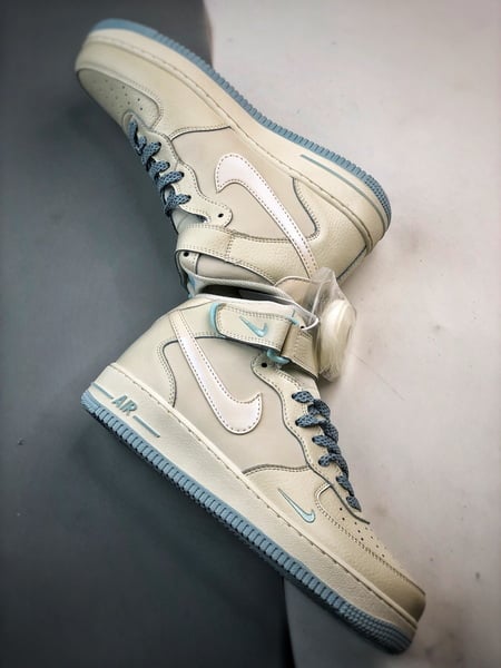 Air Force 1 07 Mid Perolado Bege Branco e Azul Gelo - Vista 6