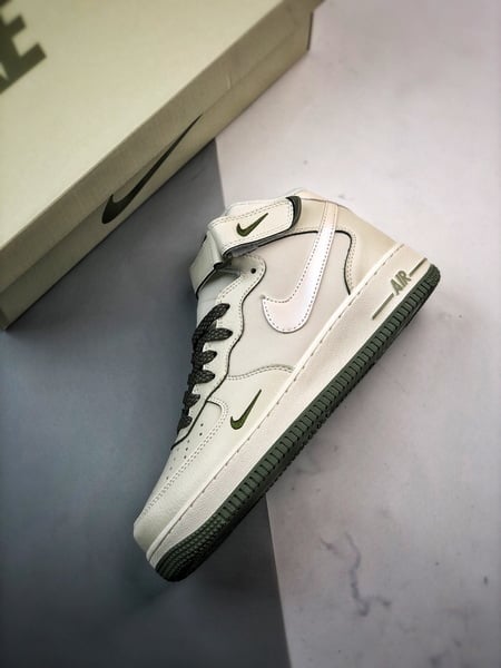 Air Force 1 07 Mid Perolado Bege Branco e Verde - Vista 8