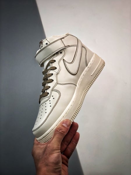 Air Force 1 07 Mid Branco e Marrom Reflexo - Vista 9
