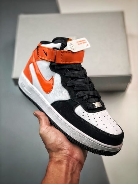 Air Force 1 07 Mid Branco e Preto - Vista 3