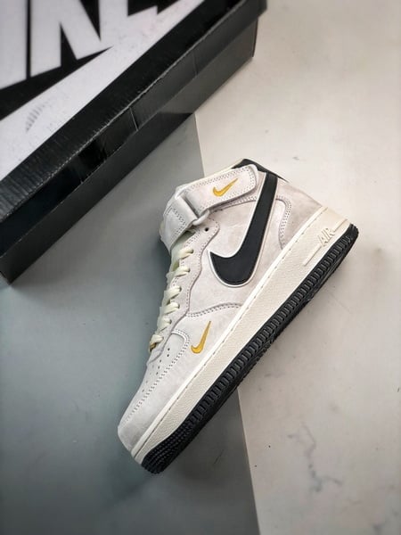 Air Force 1 07 Mid Bege Cinzento e Preto Camurca - Vista 8