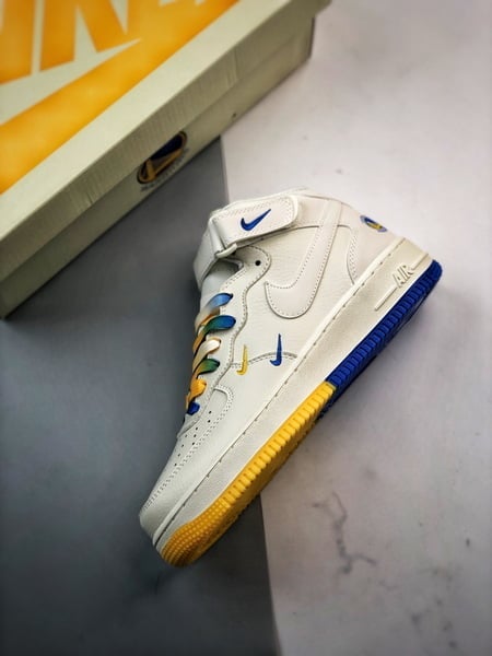 Air Force 1 07 Mid Azul e Amarelo Cordao Pequeno Gancho - Vista 8