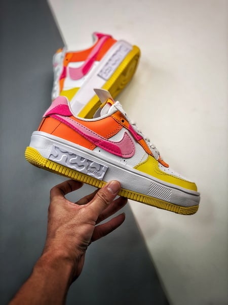 Air Force 1 Fontanka Desconstruido Branco Laranja e Amarelo - Vista 2
