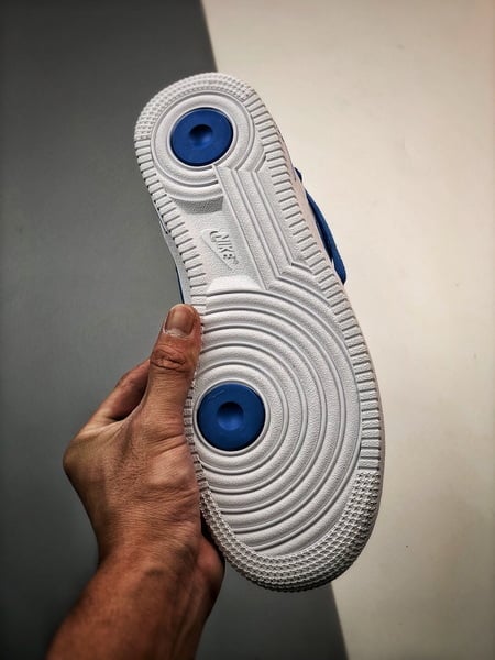 Air Force 1 High Branco e Azul Precioso - Vista 3