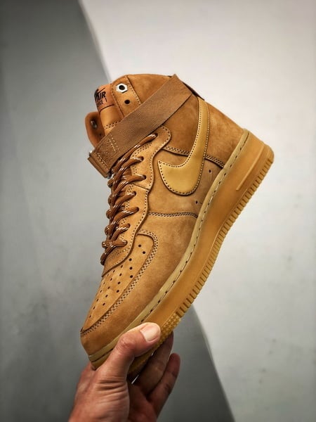 Air Force 1 High FLAX Trigo - Vista 5