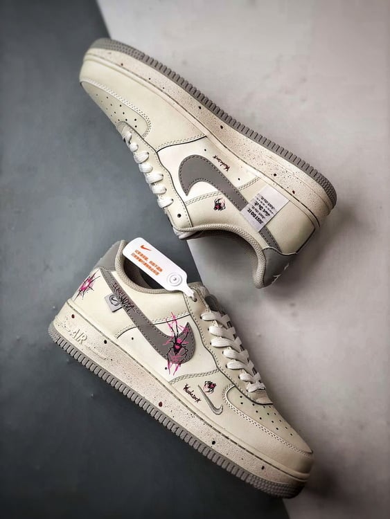 Nike Air Force 1 Low Halloween Spider - Vista 6