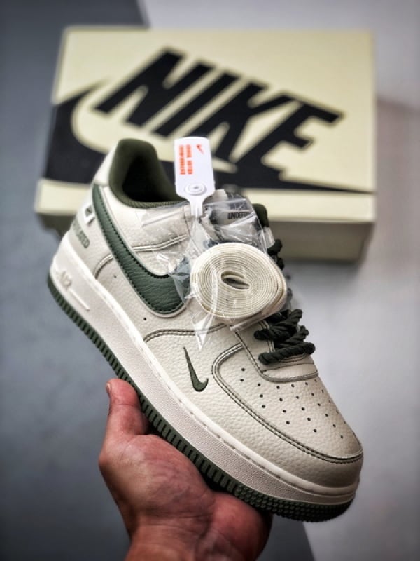 Air Force 1 Low Cinco Listras Cadarços Grossos Marfim e Verde - Vista 1