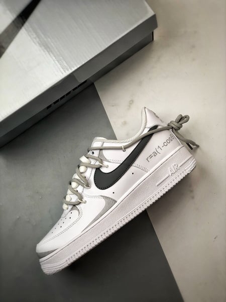 Air Force 1 Low Função Graffiti Branco e Cinza com Cadarços - Vista 8
