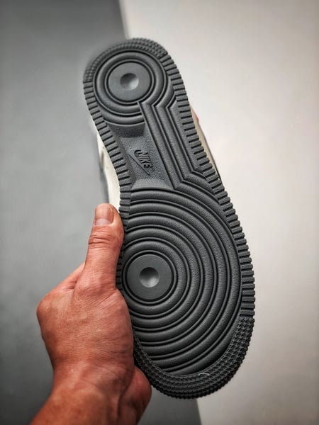 Air Force 1 Low Carhartt Colaboração Bege e Cinzento - Vista 4