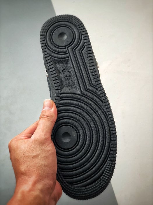 Air Force 1 Low Quatro Pequenos Ganchos Preto - Vista 4