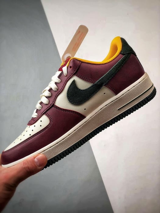 Air Force 1 Low Branco, Castanho e Verde - Vista 5