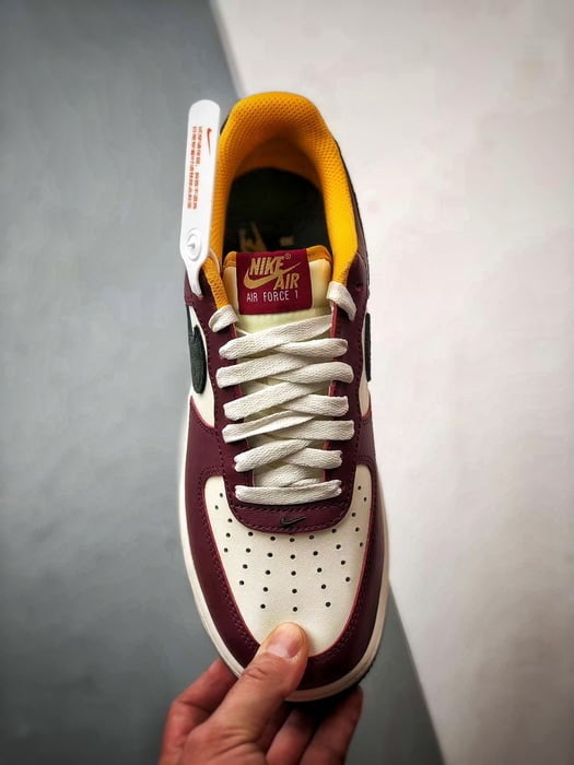 Air Force 1 Low Branco, Castanho e Verde - Vista 9