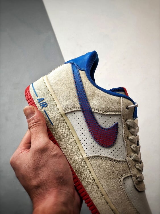 Nike Air Force 1 Low Gradiente Branco, Azul e Vermelho - Vista 2