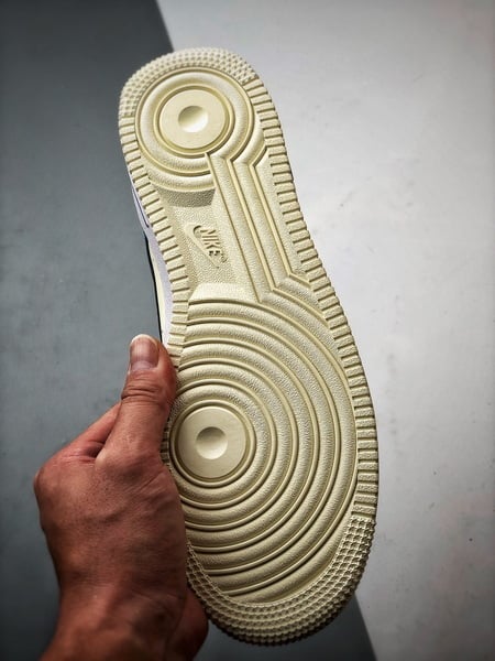 Air Force 1 Low Azul e Bege - Vista 4