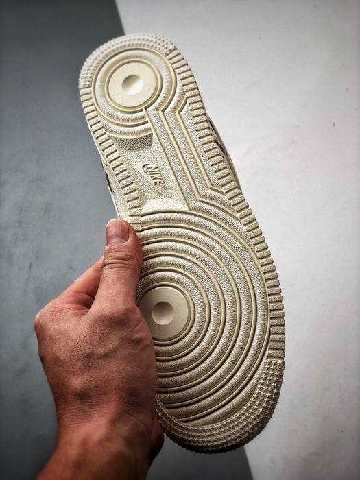 Air Force 1 Low Majila Branco - Vista 4