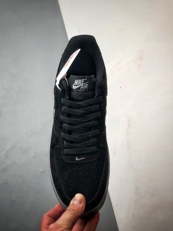 Air Force 1 Low Preto e Cinzento com Mini Gancho - Vista 9