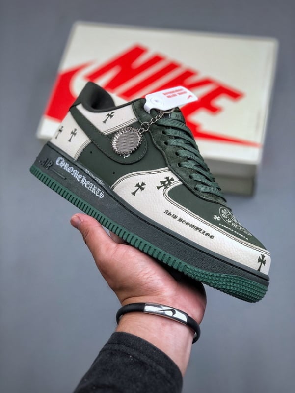 Air Force 1 Low 07 x Chrome Hearts Cinzento e Verde
