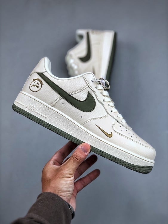 Nike Air Force 1 Low 07 x Travis Scott - Vista 7
