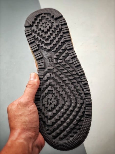 Air Force 1 Low Luxe Laranja e Castanho - Vista 4