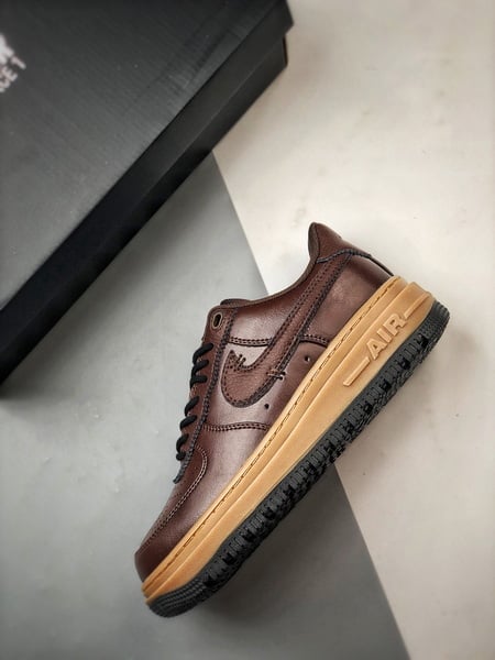 Air Force 1 Low Luxe Preto e Castanho - Vista 8