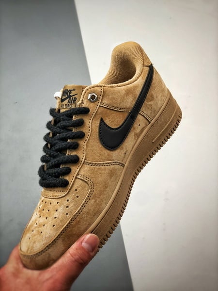 Air Force 1 Low 'By You' Trigo e Preto - Vista 5