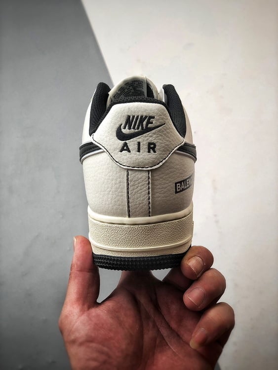 Nike Air Force 1 Low 'By You' Paris - Vista 3