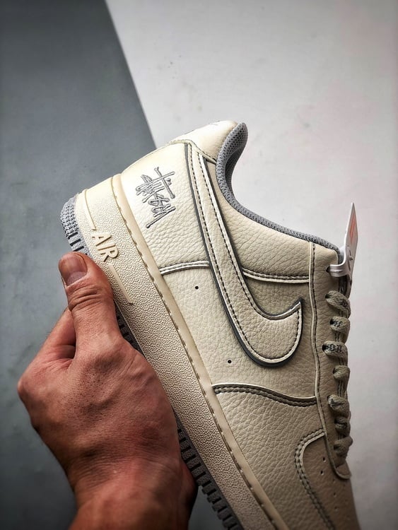 Air Force 1 Low 'By You' Stussy Cinza - Vista 2