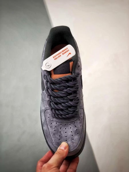 Air Force 1 Low By You Cinza e Preto - Vista 9