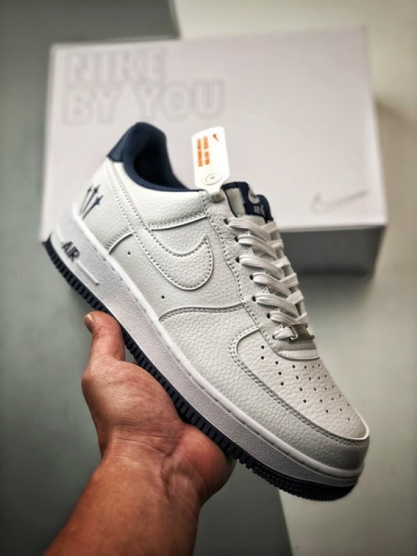 Air Force 1 Low _By You_ Branco e Azul Escuro - Vista 1
